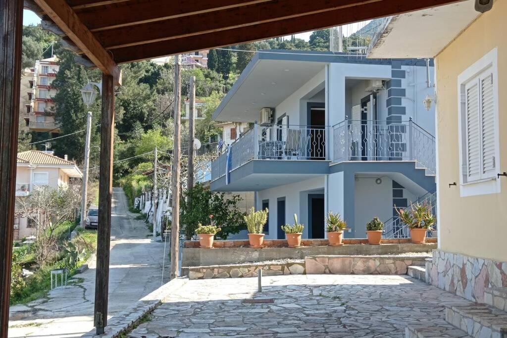 Melina Apartment Poros  Ngoại thất bức ảnh