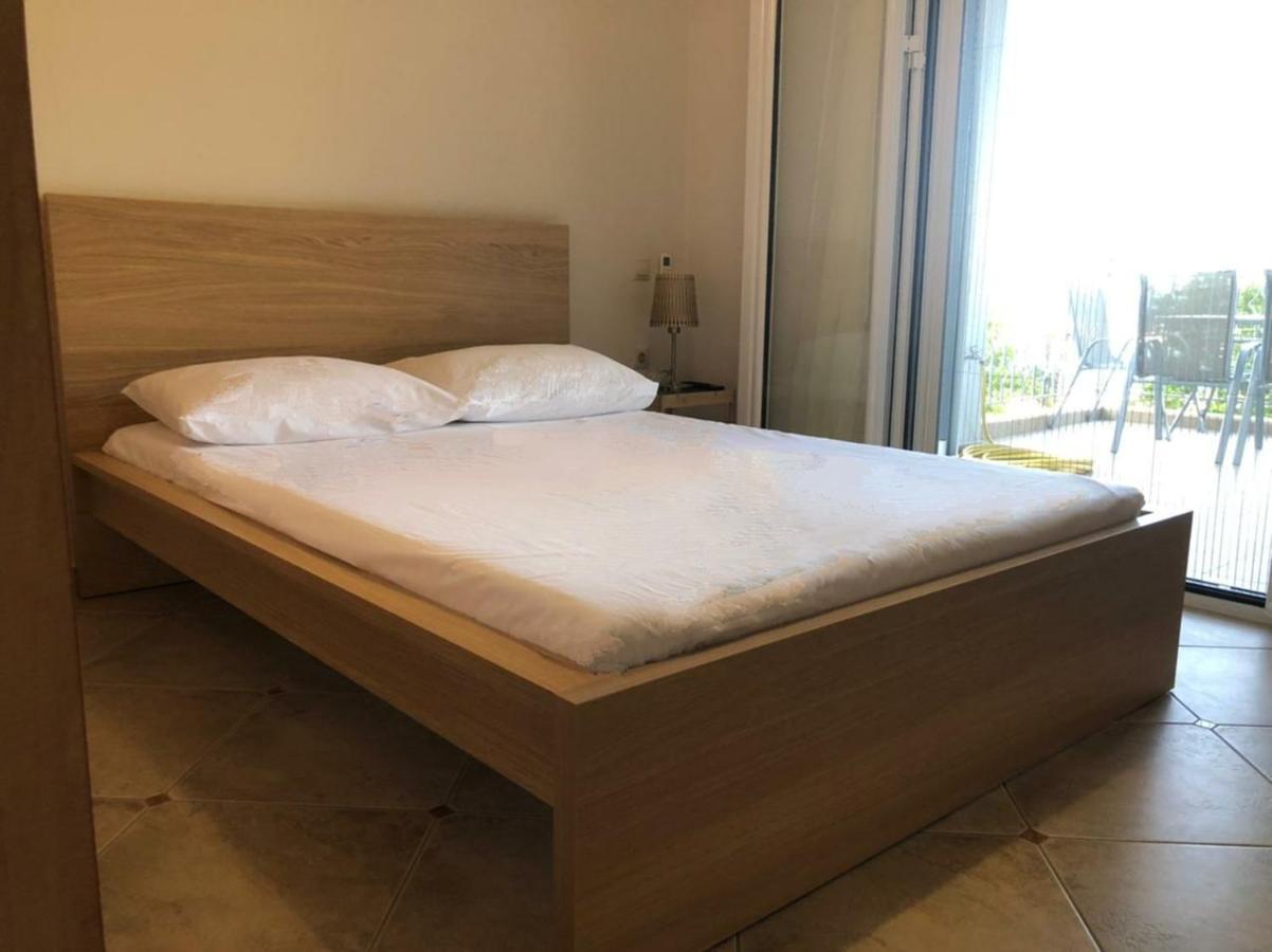 Melina Apartment Poros  Ngoại thất bức ảnh