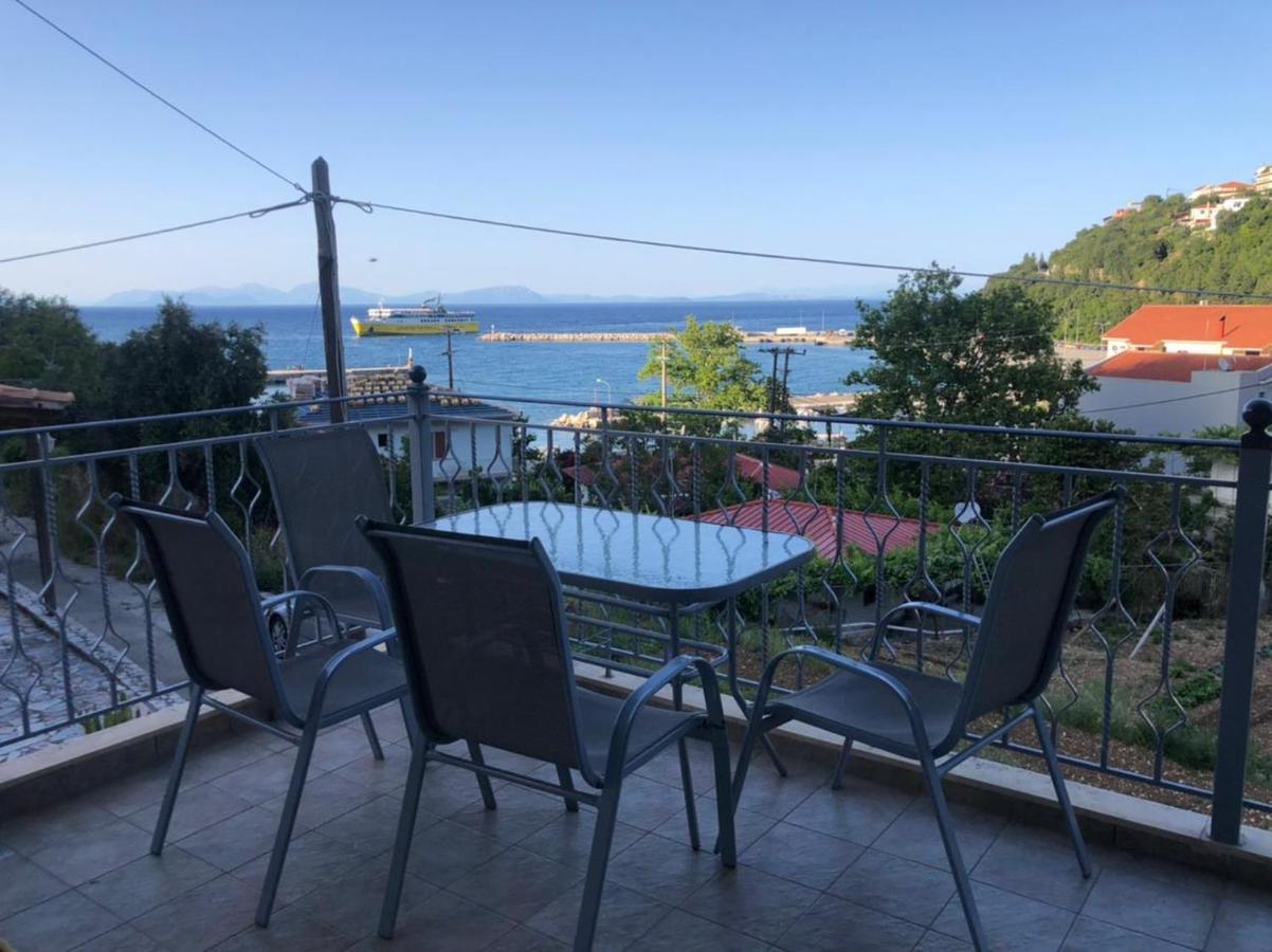 Melina Apartment Poros  Ngoại thất bức ảnh