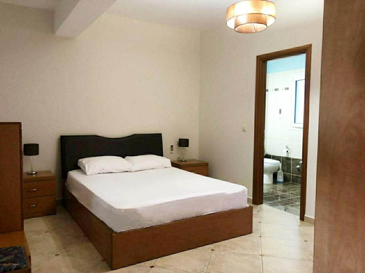 Melina Apartment Poros  Ngoại thất bức ảnh