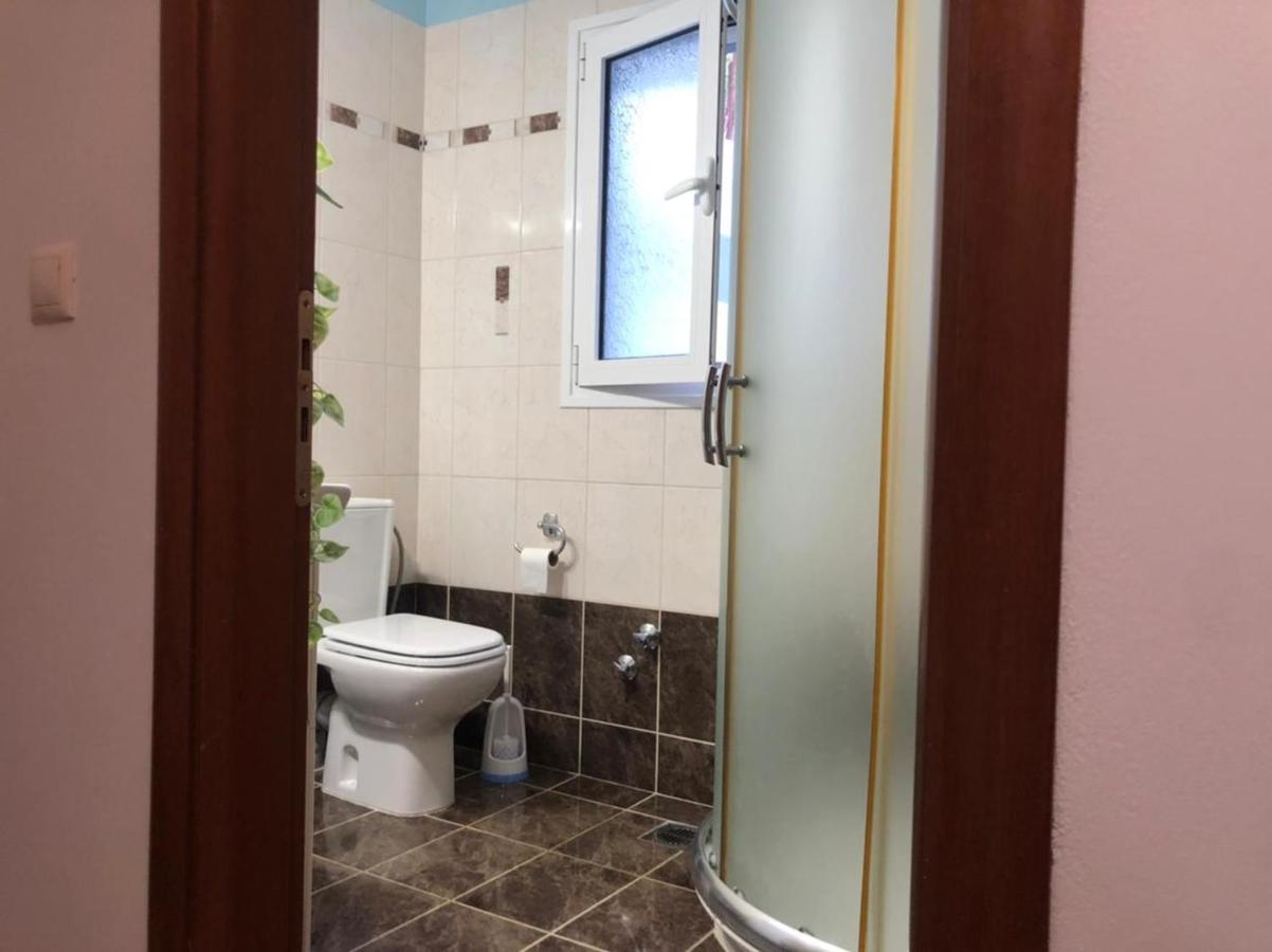 Melina Apartment Poros  Ngoại thất bức ảnh