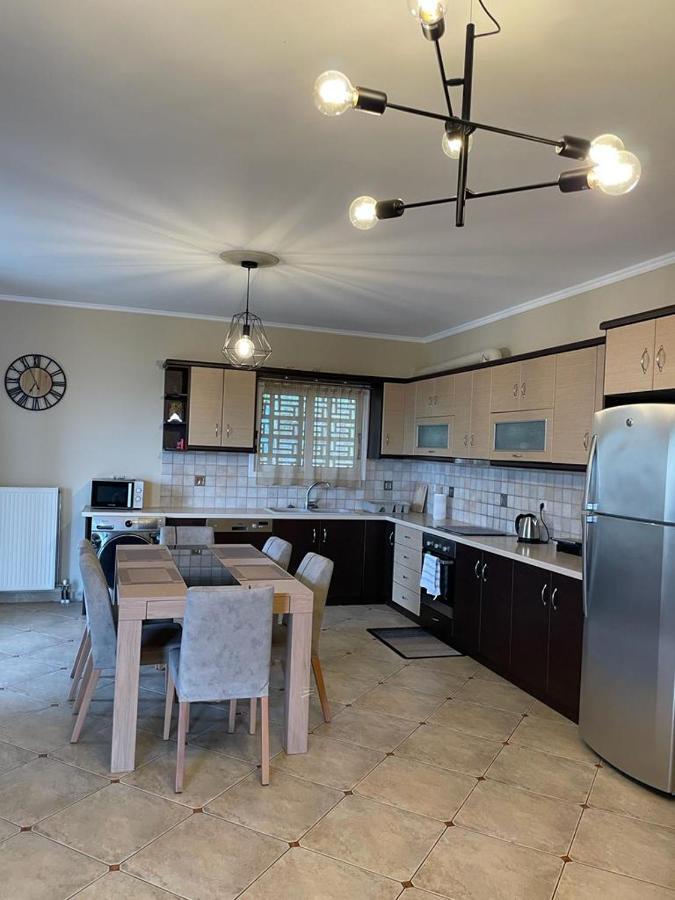 Melina Apartment Poros  Ngoại thất bức ảnh